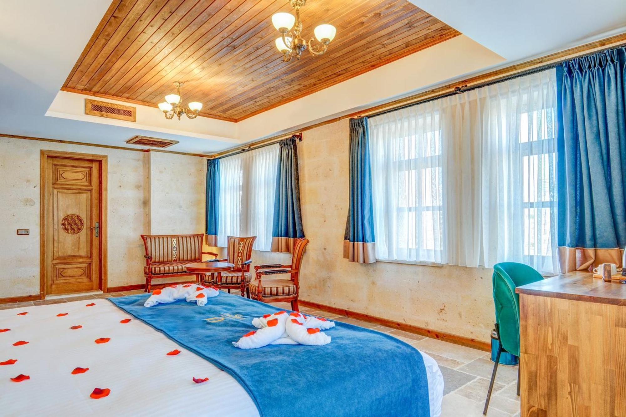Unique Cappadocia Palace Göreme Dış mekan fotoğraf