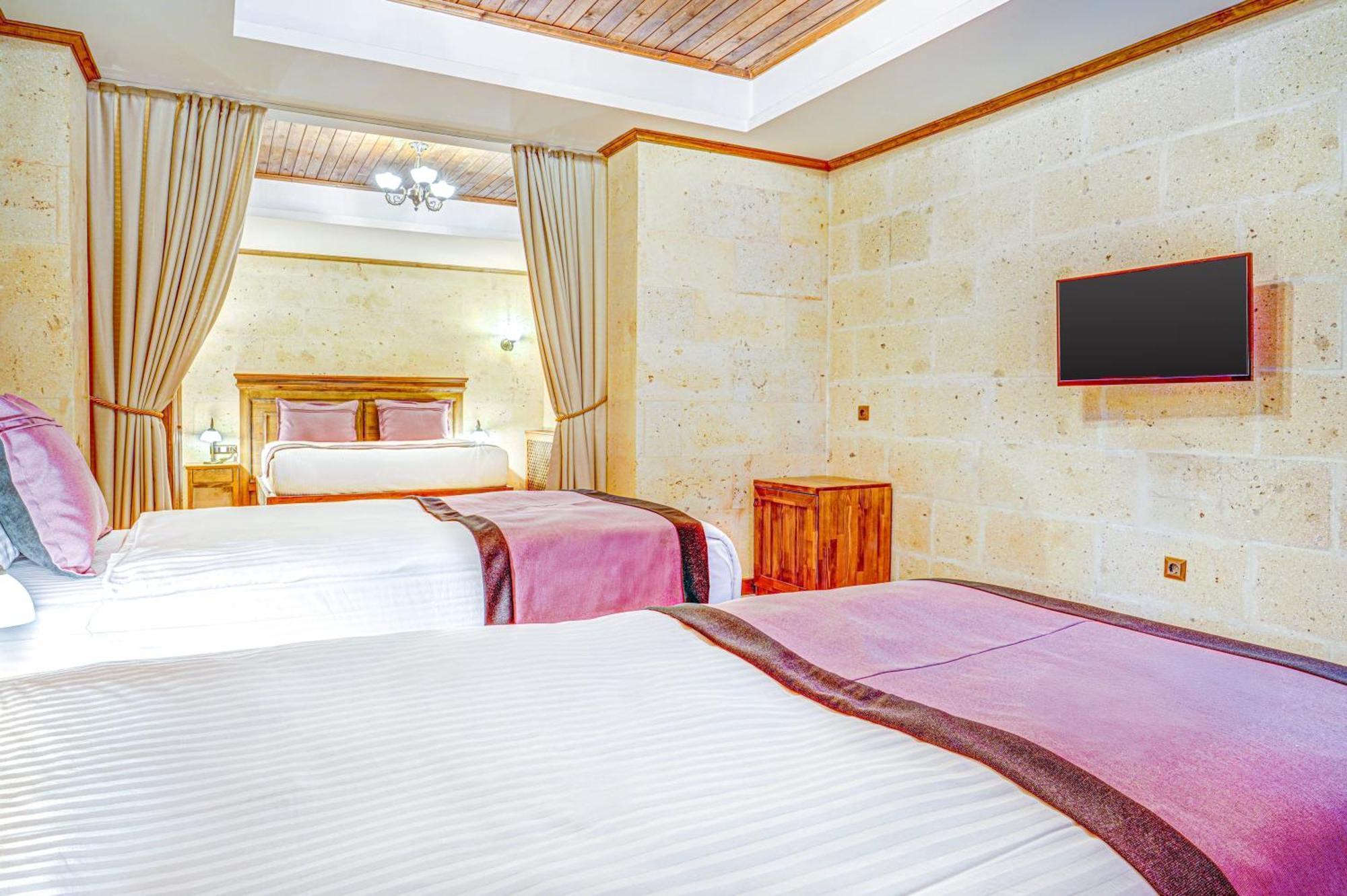 Unique Cappadocia Palace Göreme Dış mekan fotoğraf